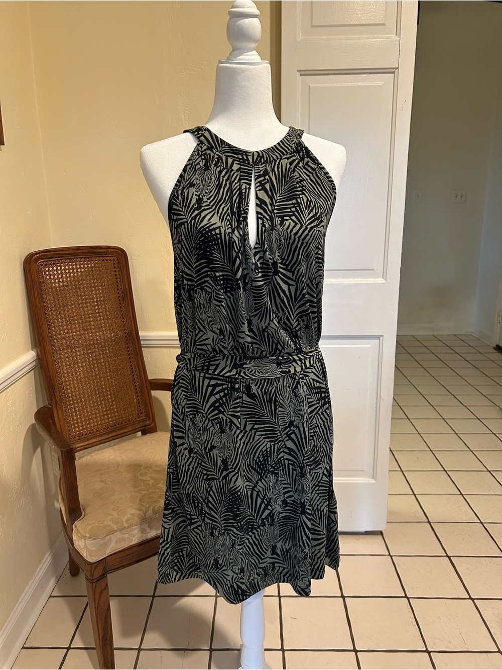 Banana Republic Sleeveless Green & Black Zebra Printed Dress~M